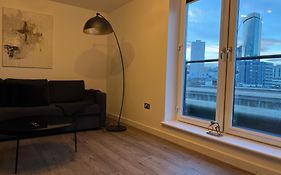 2 Bedroom Top Floor City View